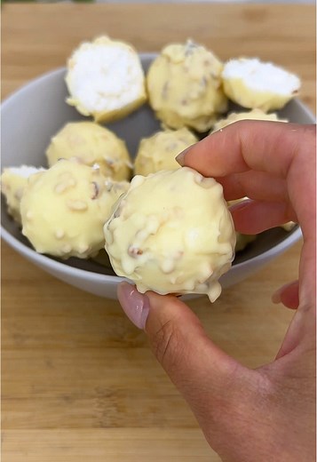 Palline Gelato Raffaello: Una Delizia al Cocco