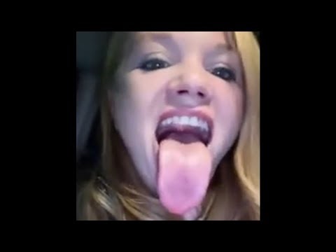 Long tongue girl 367