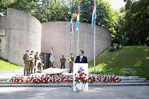 Vive de Grand-Duc🇱🇺. Vive déi Groussherzoglech Famill🇱🇺. Vive Lëtzebuerg🇱🇺. | Xavier Bettel