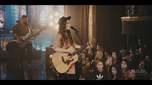 15K views · 732 reactions | "Meu pensamento fala tanto E a minha voz está no canto Pois eu canto a Ti" Preciso Entender - Isadora Pompeo Instagram: bit.ly/3kKaeSs | Gospel Plus | Facebook