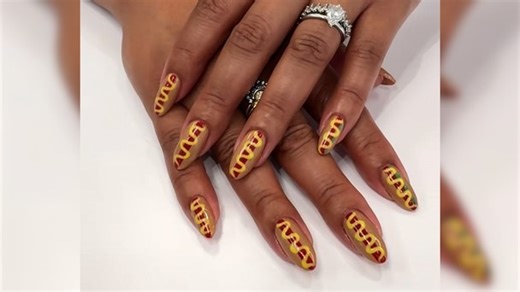 1.1K views | Hot dog painted fingernails? This new Fourth of July manicure trend is an appetizing way to ring in Independence Day. | Desert Sun | Facebook