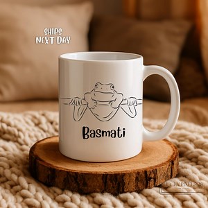 Funny Frog Illustration Mug Personalized Frog Coffee Cup, Cute Aesthetic Animal Ceramic Mug, Custom Gift for Frog Lovers, Friends & Coworker - Etsy