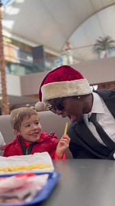 14 reactions | ¡Si les ves, diles STOP!  藍 Ha llegado el famoso...