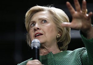 Anti-Walmart Union Stays Quiet as Hillary Gets Big Donation From Heiress Alice Walton