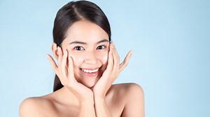 Perawatan Kecantikan Gorgeous Glow Tren Liquid Injection Collagen Stimulator Terkini Untuk Rejuvinasi dan Regenerasi Wajah