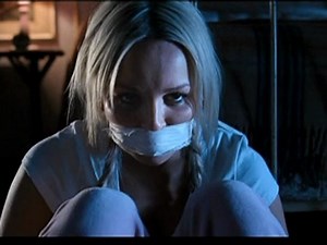 BIENVENUE AU COTTAGE - Bande-annonce VO