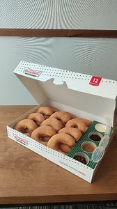 9.2K views · 250 reactions | Churro Doughnut Box is BACK! ONLY 100K FOR 12 PCS Cinnamon Sugar Churro Doughnut and 4 delicious toppings to dip in! Available TODAY at all Krispy Kreme stores instore and delivery ✨ | KRISPY KREME DOUGHNUTS & COFFEE - INDONESIA | Facebook