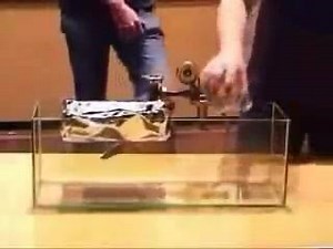 117K views · 3.5K reactions | من جمال التجارب الكيميائية، من ممكن يشرح لنا ما يجري هنا؟ | الباحثون السوريون Syrian Researchers | Facebook