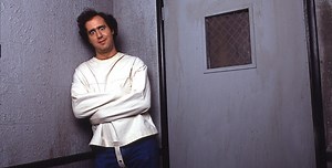 Watch Andy Kaufman's 1983 Appearance On 'Late Show With David Letterman' - SlashFilm