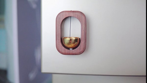 SARUFO Door Bell Chimes for Opening - Magnetic Attached Doorbell for Business Walnut Wooden Office Ornaments and Hanging Decoration for Entrance Fridge Sticker and Barn Door Creative Gift