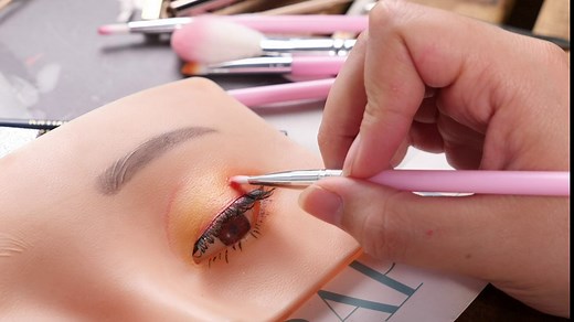 Makeup Practice Board, Makeup Practice Face, Silicone Face Eyes Makeup Mannequin Face 3D Makeup Practice Board Pad Eye Makeup Practice Model With Eyeshadow Brush for Beginners Makeup Practice Training