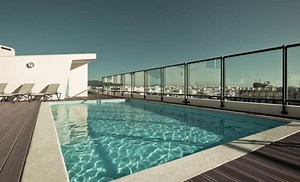 [Hot Item] Flat/Curve Tempered Glass Railing for Swimming Pool Glass Fence