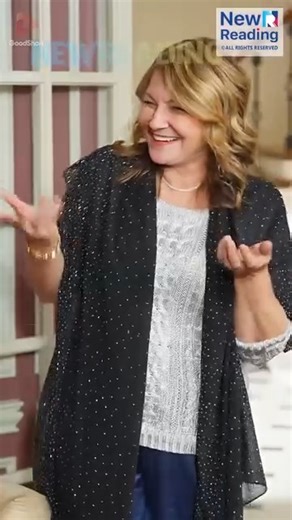 Zillionaire's Mighty Return on Christmas 📺Subsequent Full Episodes APP🔗👉🏻：https://gs.reelhunter.online/5381432839347916800 #shortplay #drama #fyp #acting #tvshow #DramaBox #FlickReels #ReelShort #KalosTV #SnackShort #GoodShort #MoboReels #TouchShort #DreameShor | Drama Dex