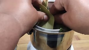 how to prepare dal makhani masala powder,dal makhani masala powder recipe,how to make dal makhani masala powder at home,mdh dalchini powder,homemade dal makhani masala powder,catch dal makhani masala,mdh dal makhani masala,how to prepare dal makhani masala powder,everest dal makhani masala,everest masala,dal masala powder recipe in hindi #cookingwithshalini #kitchenking #kitchenkingmasala #sabjimasala #homemademasalarecipe #kitchenkingmasalarecipe #restaurantgarammasalarecipe | Cooking with Shal