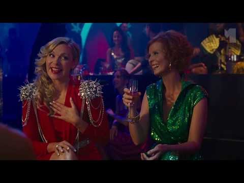 Sex and the City 2 | clip #10 FIRST LOOK "Girls Night Out" US (2010)
