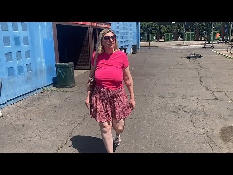 🌸 Braless Fashion: Starting the Weekend Without a Bra – From Work to the Park in Natural Freedom 💕