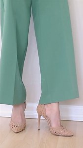 How to wear wide leg pants ✨😍 Do you agree? #widelegpants #stylingtips #petiteblogger | Petite Dressing