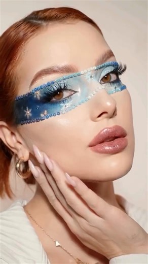 when cold girl makeup meets winter wonderland 💕❄️ (via IG molchanova.mua) #ROMWEHolidaySZN | ROMWE