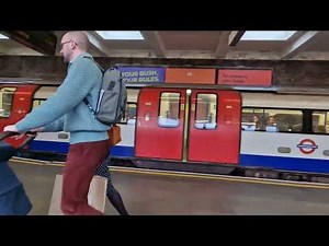 EAST FINCHLEY Tube Station (2025)