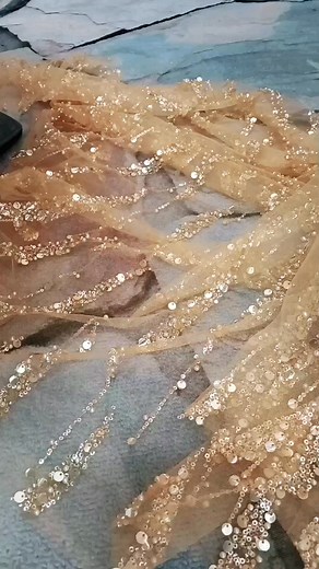 All eyes on you for Prom!! Good ensemble by Bellanoir Fashion | Bellanoir Fashion