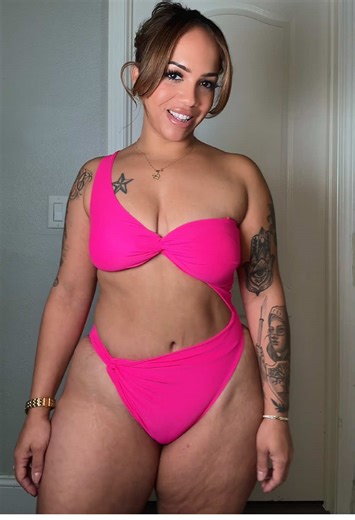 This is 🔥 #swimsuit #cheeky #swimsuit #thong #tiktokshopfinds #tiktokshopyearendsale