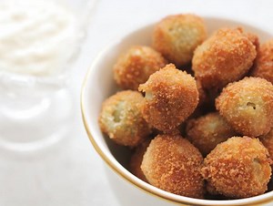 Deep Fried Olives with Lemon Garlic Dipping Sauce - Kosher.com
