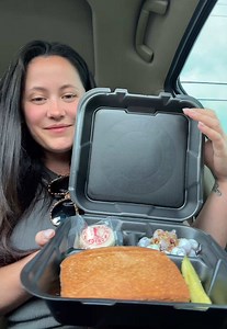 Chicken Salad Chick Dixie Chick Sandwich & Broccoli Cheddar Review