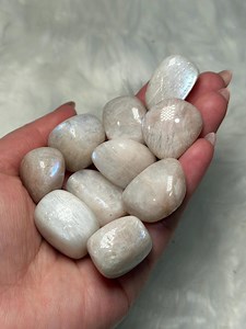 Moonstone Tumblestone - Crystal - Blue Flash - Tumble - Polished Gemstone - Chakra - Etsy UK