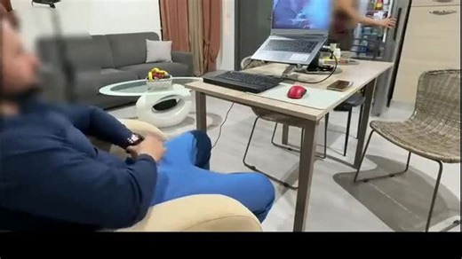 Amateur Babe Under-Table Blowjob - XXXBP