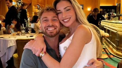 Zara McDermott dropped huge clue she'd split from Sam Thompson days ago