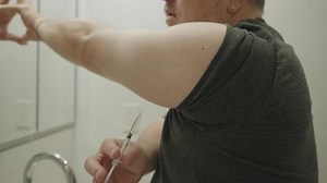 Un Homme Du Caucase Faisant De : vidéo de stock (100 % libre de droit) 1097577681 | Shutterstock