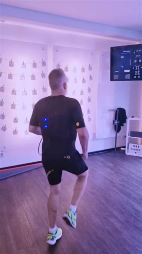 Keeping it sportive every week now 😉😎😉 | SASH