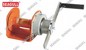 [Hot Item] One Year Electric Hoist Seagull/OEM Wooden Case Sturdy Trailer Manual Winch