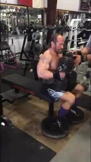 #DumbbellFlatBench | Ed Brown Jr.