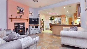 #kerbappeal #newtonfallowell #earlybird A truly stunning home that has been extended to over 1,200 square feet, and has a long rear garden. Please call 01476 591900 to book your viewing. | Newton Fallowell Estate Agents Grantham