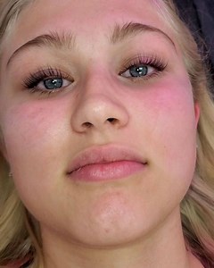 Yumilashes Lash Lift Tint 🎀 No extensions 🎀 No mascara 🎀 Lasts 2-3 months 🎀 No damage to lashes #keratinlashlift #yumilashes #lashlift #lashes #lashlifting #eyelashlift #eyelashes #lashperm #eyelashperm #desmoinesiowa #iowa #lashlove #healthylashes #lashartist #yumi #yumilashesusa #brows #beauty #beautytrend #beautybar #eyelashlifting | Lash Love Beauty Bar