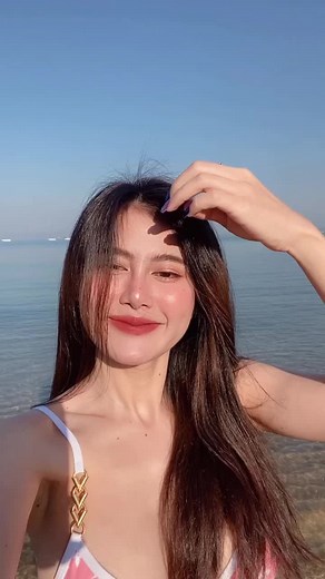 Tropical Beach Fun: Stylish Swimsuit Showcase