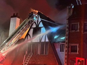 IFD battles fire at resource center for veterans in downtown Indianapolis