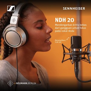 Saat Anda membutuhkan pendengaran kritis bebas dari gangguan, #NDH20 melakukan hal itu. Anda dapat percaya diri dalam melakukan mix dengan citra suara yang seimbang juga. Lebih dekat lagi: https://bit.ly/4duT5ZM #Neumann #Headphones | Sennheiser