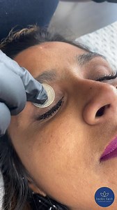 HOW TO PREVENT FLUTTERING EYES: Fluttering eyes can make a difficult to apply lashes consistently and effectively. ✔️ Sterilise two 5 cent coins in acetone. ✔️ Place these on the eyelids gently. This simple action should be enough to relax the persons eyelids. ✔️ You may find that you need some medical tape to keep the coins fixed on the eyelid. ✔️ Simply apply it as shown, with one long piece of tape spreading across the eyelid sticking into the skin. And...VIOLA! Head to our IGTV to watch more