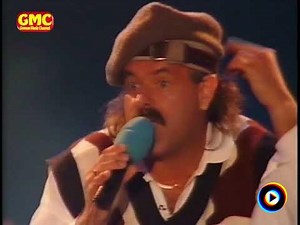 In die Berg bin i gern | Lyrics, Song Meanings & Music Videos