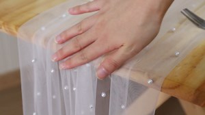 BINBE 6pcs Pearl Table Runner Spring Summer Rustic Boho 10ft Tulle Table Runner for Baby Shower Wedding Veil Holiday Dessert Table Decor Lvory