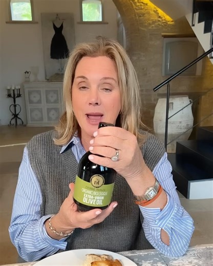 Debbie Travis on Reels