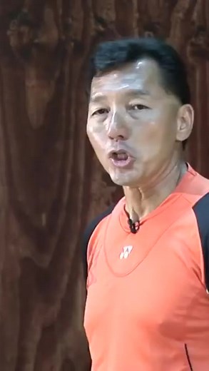 The wall drill for practicing defense - Coach Andy Chong | Sport Videos