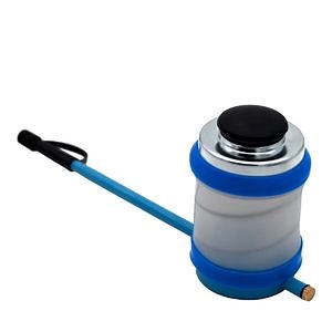 [Hot Item] Handheld Pesticide Powder Duster for Powder Coating Effective Insect Killer Trap Management