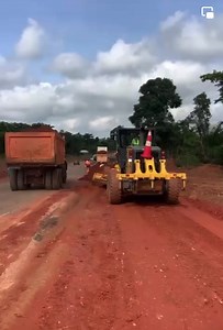KUMAWU DEVELOPMENT ON COURSE 1. Progress update on rehabilitation of Ejisu – Kumawu – Woraso Road Project Today, Friday, 26th May 2023, the Contractor working on the Ejisu – Kumawu – Woraso Road Project is on-site working at the following sections of the project road. • Laying of AC binder course at Besoro by-pass • Pulverization and stabilization at Oyoko 2. Shoulder reinstatement and road widening at km 26 – 27 (between Akotosu and Wonoo). The Contractor commenced works on 26th April 2023 and 