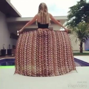 Creative ideas! How to tie and style your sarong