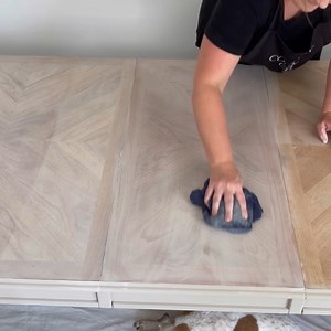 149K views · 1.1K reactions | Beautiful dining room table makeover! | Flip It Furniture | Facebook