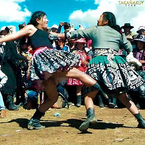 523K views · 4.5K reactions | Bellas mujeres se midieron puño a puño | Takanakuy Perú | Facebook