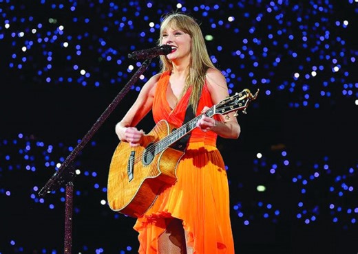 Billboard apologizes to Taylor Swift for clip featuring her wax figure in Famous music video